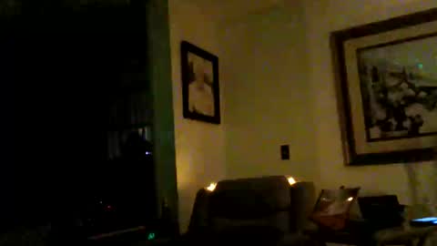 Snapshot of slint_buhhda152 chatting on November 30, 4:38 am slint_buhhda152 online show from November 30, 4:38 am