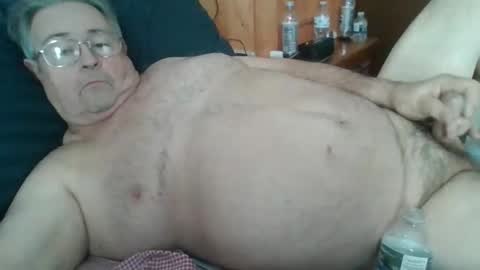 slippery_duck online show from February 25, 5:22 pm