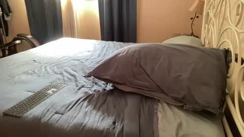 slut online show from July 10, 1:36 pm
