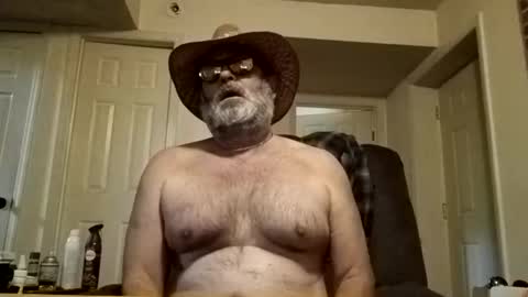 Snapshot of slutbreeze101 chatting on May 21, 4:03 pm slutbreeze101 online show from May 21, 4:03 pm