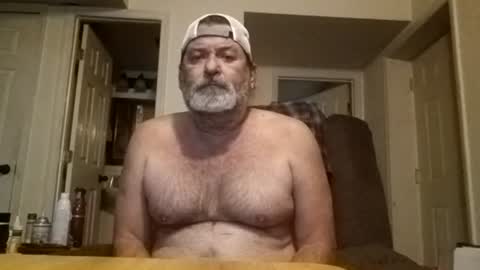 Snapshot of slutbreeze101 chatting on June 19, 11:58 am slutbreeze101 online show from June 19, 11:58 am