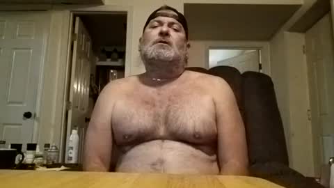 Snapshot of slutbreeze101 chatting on July 7, 4:44 pm slutbreeze101 online show from July 7, 4:44 pm