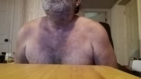 Snapshot of slutbreeze101 chatting on July 8, 3:49 pm slutbreeze101 online show from July 8, 3:49 pm
