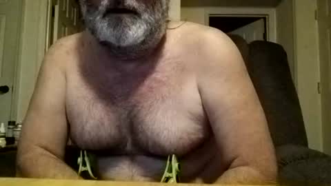 Snapshot of slutbreeze101 chatting on August 2, 3:49 am slutbreeze101 online show from August 2, 3:49 am