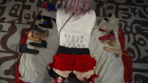 slutgurl_pdx online show from September 27, 8:14 pm