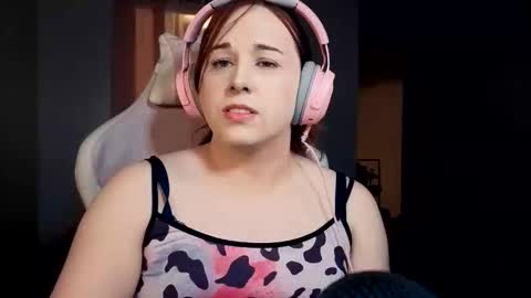 Heavenly online show from March 3, 3:56 am