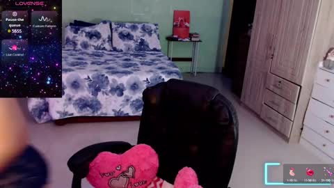 Snapshot of slutty_asian chatting on March 7, 4:55 pm slutty asian-- online show from March 7, 4:55 pm