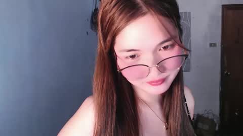 slutty_hannaxx online show from May 21, 10:17 pm