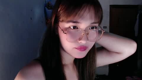 Snapshot of slutty_hannaxx chatting on July 8, 6:45 pm slutty_hannaxx online show from July 8, 6:45 pm