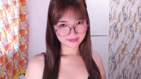 Snapshot of slutty_hannaxx chatting on July 17, 11:20 pm slutty_hannaxx online show from July 17, 11:20 pm