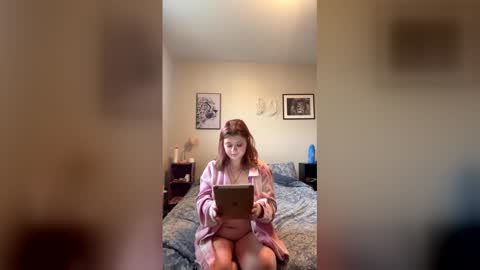 sluttybaby02 online show from April 29, 2:10 pm