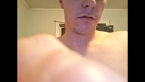 Snapshot of sluttybaddboyy chatting on December 21, 10:17 pm sluttybaddboyy online show from December 21, 10:17 pm