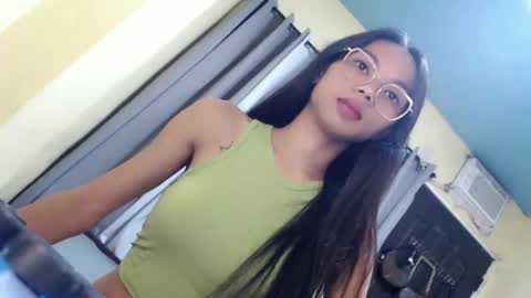 CHIE CHIE online show from February 4, 1:44 am