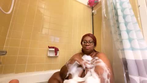 Pooh online show from February 14, 5:32 pm