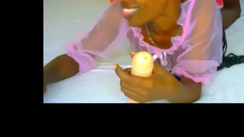 Sexyslutt online show from November 17, 5:13 am