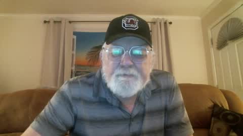 Snapshot of slydevi1 chatting on October 28, 11:51 pm Slydevil online show from October 28, 11:51 pm