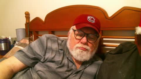 Snapshot of slydevil_sc chatting on December 1, 9:26 pm Sly online show from December 1, 9:26 pm