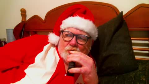 Snapshot of slydevil_sc chatting on December 22, 1:44 pm Sly online show from December 22, 1:44 pm