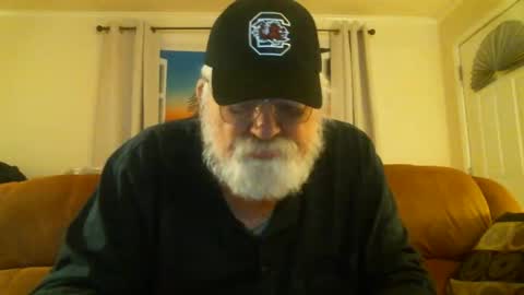 Snapshot of slydevil_sc chatting on September 26, 10:19 am Sly online show from September 26, 10:19 am