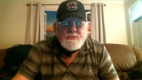 Snapshot of slydevil_sc chatting on April 2, 6:16 pm Sly online show from April 2, 6:16 pm