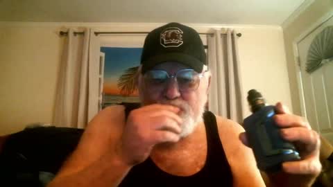 Snapshot of slydevil_sc chatting on April 7, 4:57 am Sly online show from April 7, 4:57 am
