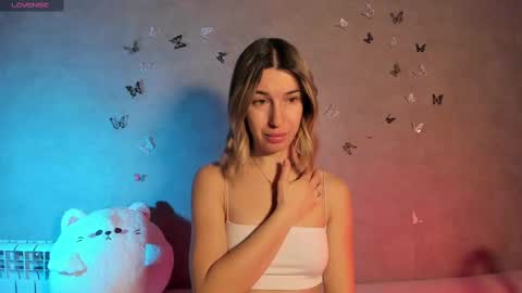 Melani online show from March 5, 5:50 pm