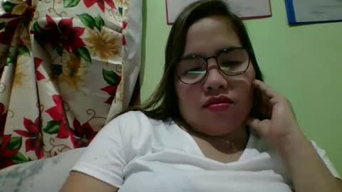 Lovewella online show from November 22, 8:35 am