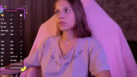 Emma online show from September 22, 4:09 pm