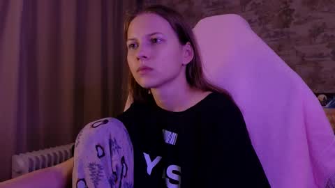 Emma online show from February 14, 3:53 pm