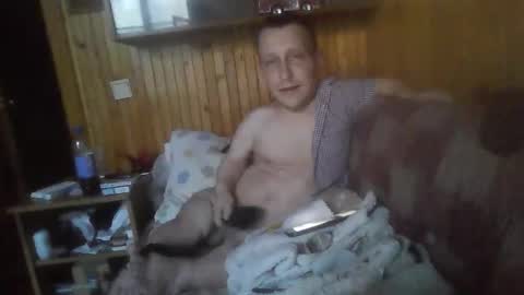 Snapshot of smalldream666 chatting on November 16, 7:03 am PIST PIST online show from November 16, 7:03 am