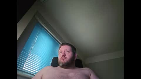 Snapshot of smallone19832 chatting on January 1, 8:56 am smallone19832 online show from January 1, 8:56 am