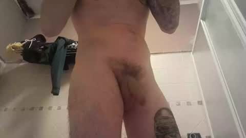 smallone8825 online show from April 17, 5:10 am