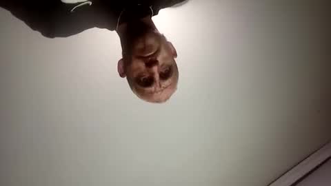 Snapshot of smallpackage1983 chatting on December 9, 8:22 am smallpackage1983 online show from December 9, 8:22 am