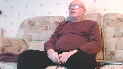 Steve online show from November 23, 9:36 pm