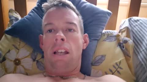 Snapshot of smallville456 chatting on October 18, 7:20 am smallville456 online show from October 18, 7:20 am