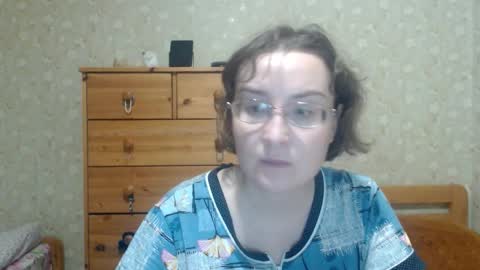 smart_rose online show from March 1, 4:09 pm