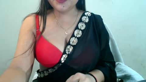 Snapshot of smiley_queen99 chatting on July 1, 10:50 am smiley online show from July 1, 10:50 am