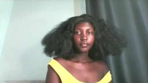 Snapshot of smileykesh chatting on September 16, 7:20 am smileykesh online show from September 16, 7:20 am