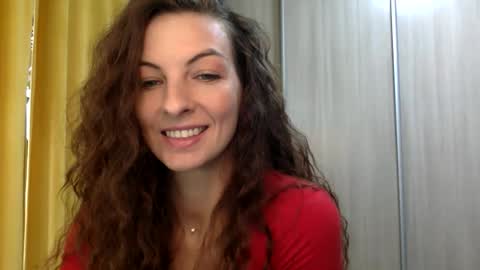 Snapshot of smiling_lexa chatting on April 25, 11:46 am smiling_lexa online show from April 25, 11:46 am