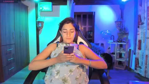 Snapshot of smilingsalor chatting on January 20, 1:50 am SmilingSalor online show from January 20, 1:50 am