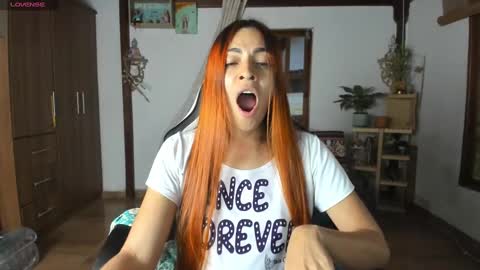 Snapshot of smilingsalor chatting on February 26, 11:26 pm SmilingSalor online show from February 26, 11:26 pm