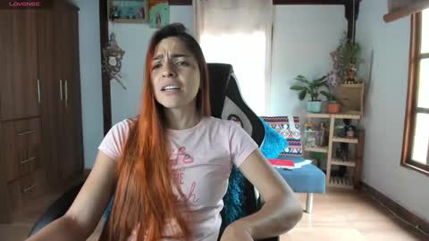 Snapshot of smilingsalor chatting on March 5, 9:48 pm SmilingSalor online show from March 5, 9:48 pm