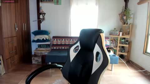 Snapshot of smilingsalor chatting on September 15, 9:15 pm SmilingSalor online show from September 15, 9:15 pm