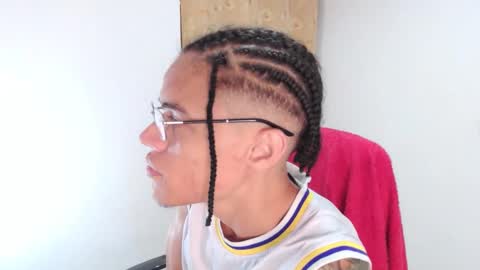 Smith Gael online show from March 28, 12:10 am