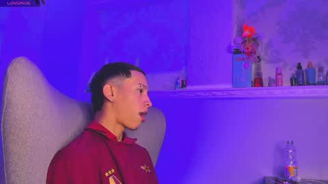 Mateo stiben online show from April 4, 9:12 pm