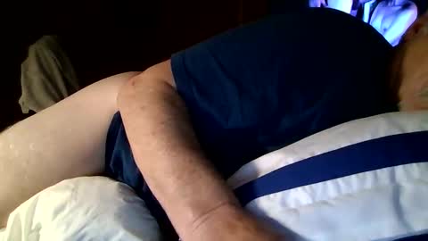 Snapshot of smittytom764923 chatting on October 27, 2:26 am smittytom764923 online show from October 27, 2:26 am