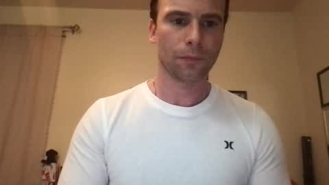 Snapshot of smo0kinvibzzagain chatting on November 8, 1:39 am Sn0oOgiNZz online show from November 8, 1:39 am