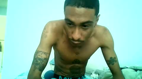 Snapshot of smokepurxxx chatting on February 9, 1:59 pm smokepurxxx online show from February 9, 1:59 pm