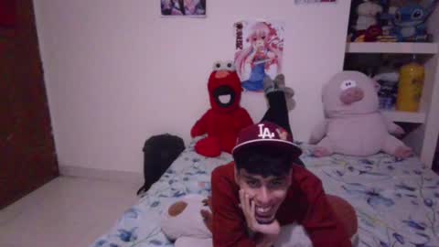 Snapshot of smoker00teddybear chatting on January 11, 9:26 am teddy online show from January 11, 9:26 am