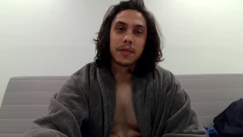 Snapshot of smokestar1991 chatting on December 16, 4:27 pm SmokeStar online show from December 16, 4:27 pm